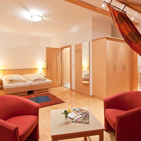 Weingut Und Gaestehaus Berger Gedersdorf Zewnętrze zdjęcie